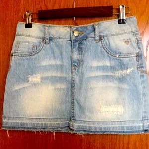 Jean skort